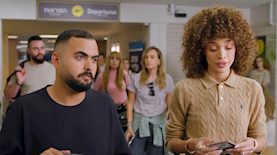 עדן פינס ואושר כהן, צילום: מסך קשת 12