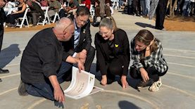 הנצחת משפחת ביבס, צילום: איה דבורין תקשורת