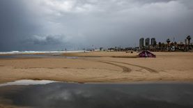 סופת ביירון באשדוד, צילום: פלאש 90