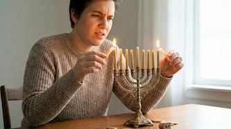 הדלקת נרות, משהו מרגיש לא בסדר