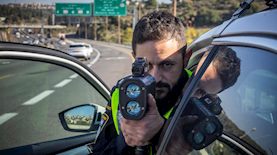 שוטר תנועה, צילום: חיים גולדברג, פלאש 90