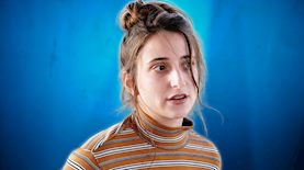 אלונה סער, צילום: ויקיפידה/ Noa Astanjelove