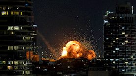 טיל מאיראן על תל אביב, צילום: חיים גולדברג, פלאש 90