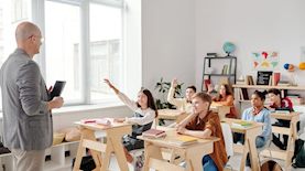 special education classroom, צילום: Max Fischer באתר PEXELS