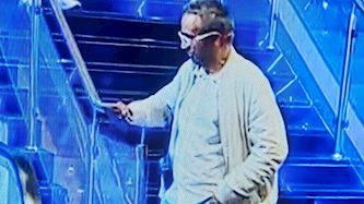 תומר שלומי המכונה "המשקף הלבן", צילום: מתוך עמוד הטוויטר של יבגני זרובינסקי