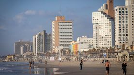 חוף תל אביב, צילום: חיים גולדברג, פלאש 90