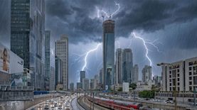 תל אבי גשום, צילום: shutterstock