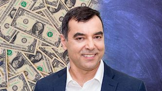 אמנון שעשוע, צילום: יחצ, shutterstock