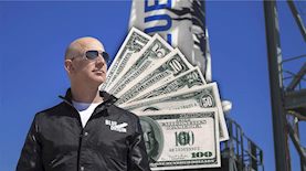 ג'ף בזוס והטיל של Blue Origin, צילום: יחצ