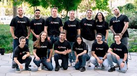 עובדי פאבריקס, צילום: ירין טרנוס