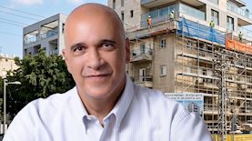 שמאי מקרקעין שמוליק כהן, צילום: דובי שמחי