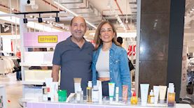 רמי לוי ונעמי סימן טוב, צילום: אייל אפרתי