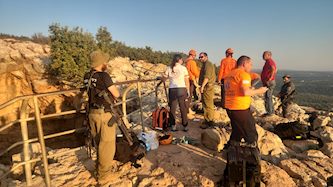 נער נפל מסנפלינג במערת קשת, צילום: מד"א