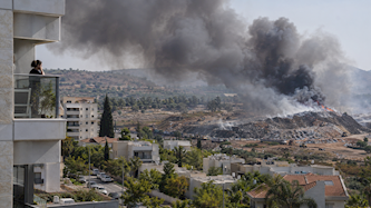 שריפת פסולת, צילום: בינה מלאכותית