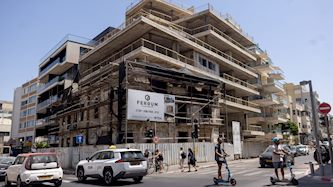 בניה בתל אביב, צילום: מרים אלשר / פלאש 90
